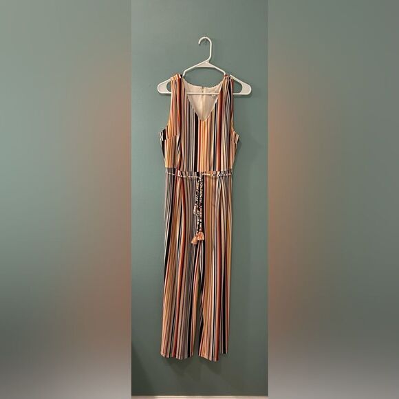 NWOT … EST 1946 Striped Sleeveless Jumpsuit with Belt - Picture 1 of 3